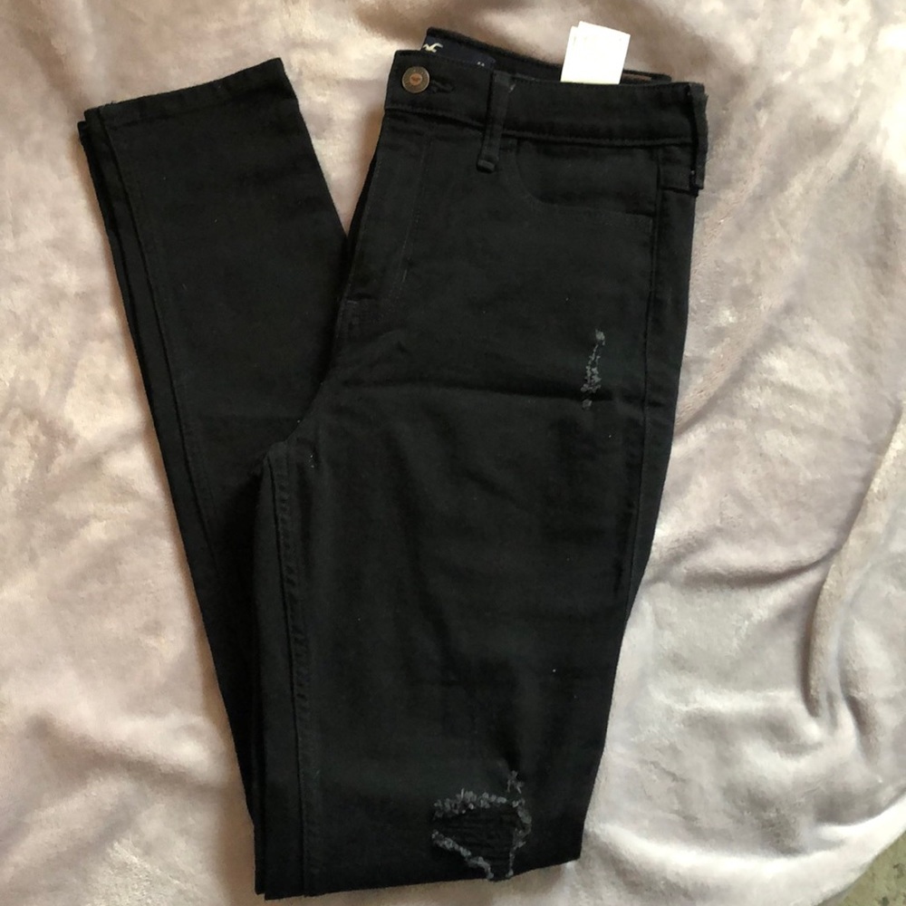 Ripped black jeans